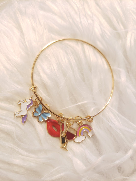 "Free" Bangle bracelet